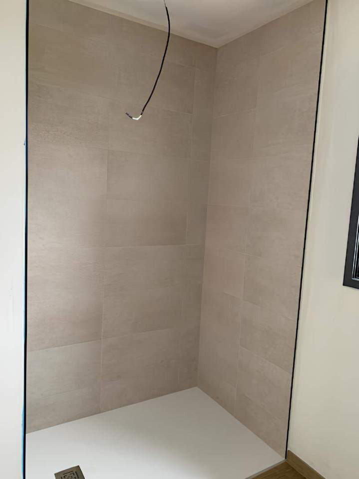 Travaux de rénovation salle de bains Breuillet