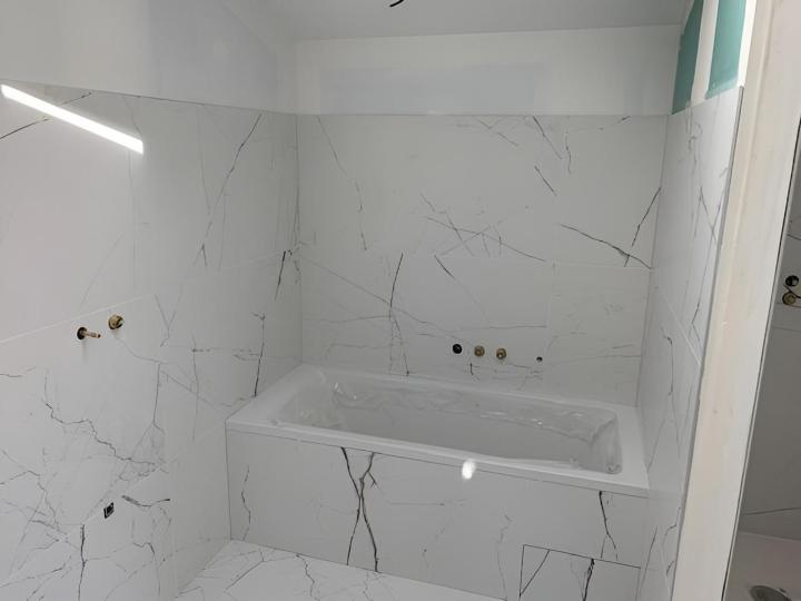 Travaux de rénovation salle de bains Breuillet